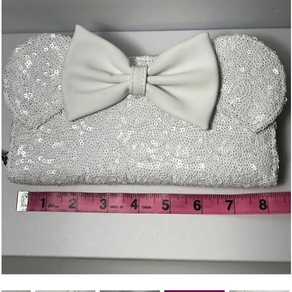 DISNEY LOUNGEFLY NWOT MINNIE SEQUIN WEDDING ZIP AROUND WALLET - Picture 4 of 6